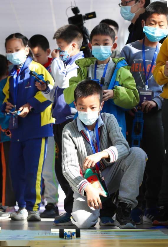 浙江湖州：智能普及大赛 丰富课余时光