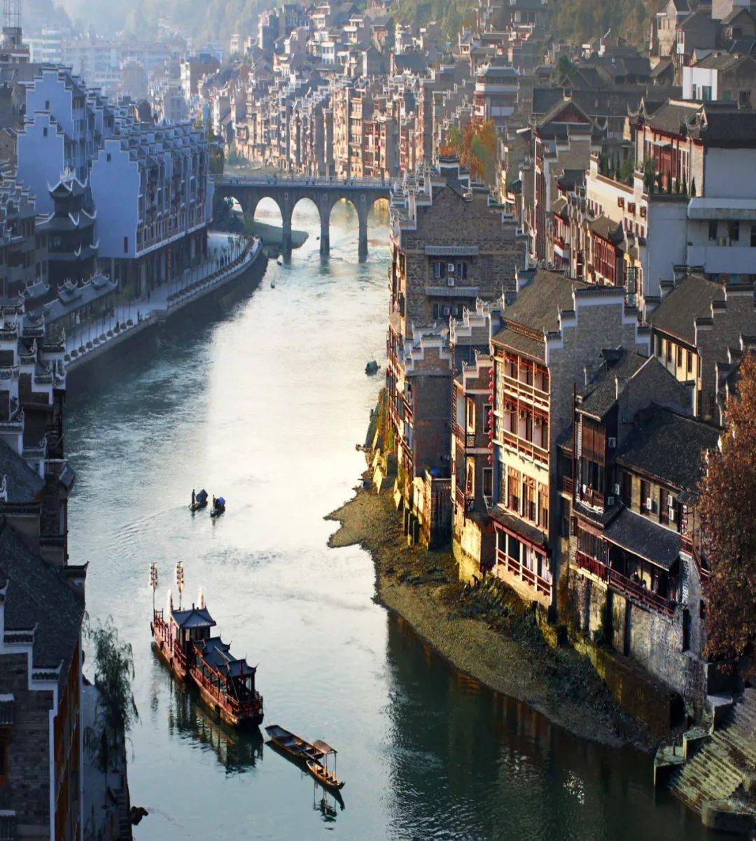 镇远古今印象古码头古桥