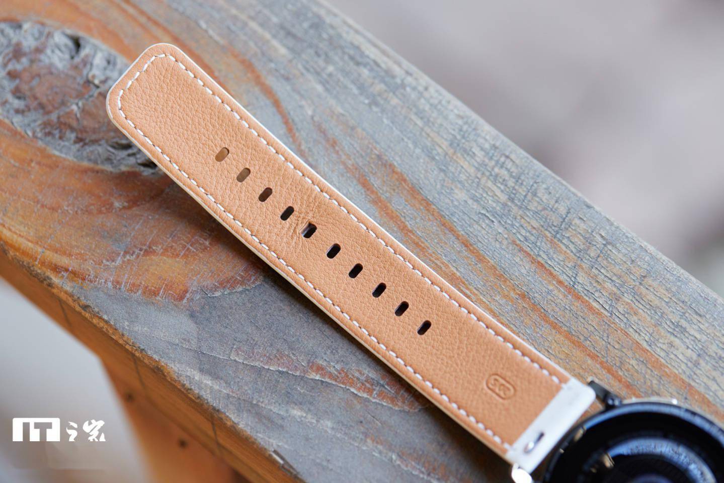 【IT之家开箱】华为 WATCH GT 3 系列图赏：屏占比更高