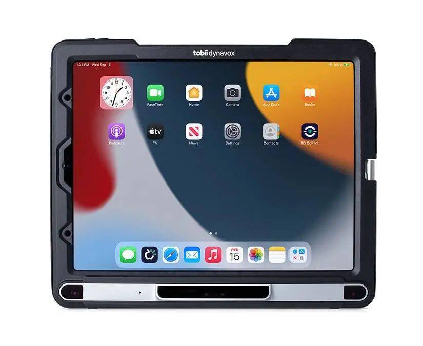 有了这个套件，残障人士可通过眼动追踪使用 iPad