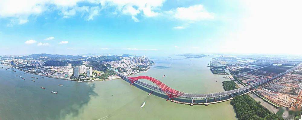 "明珠湾大桥不仅是一座便民之桥,发展之桥和智慧之桥,更是一座希望与