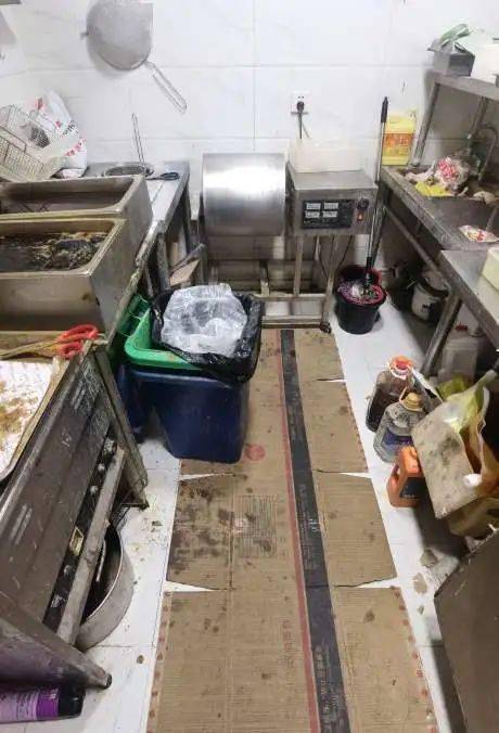 直击网络餐饮后厨!这次查到了哪几家