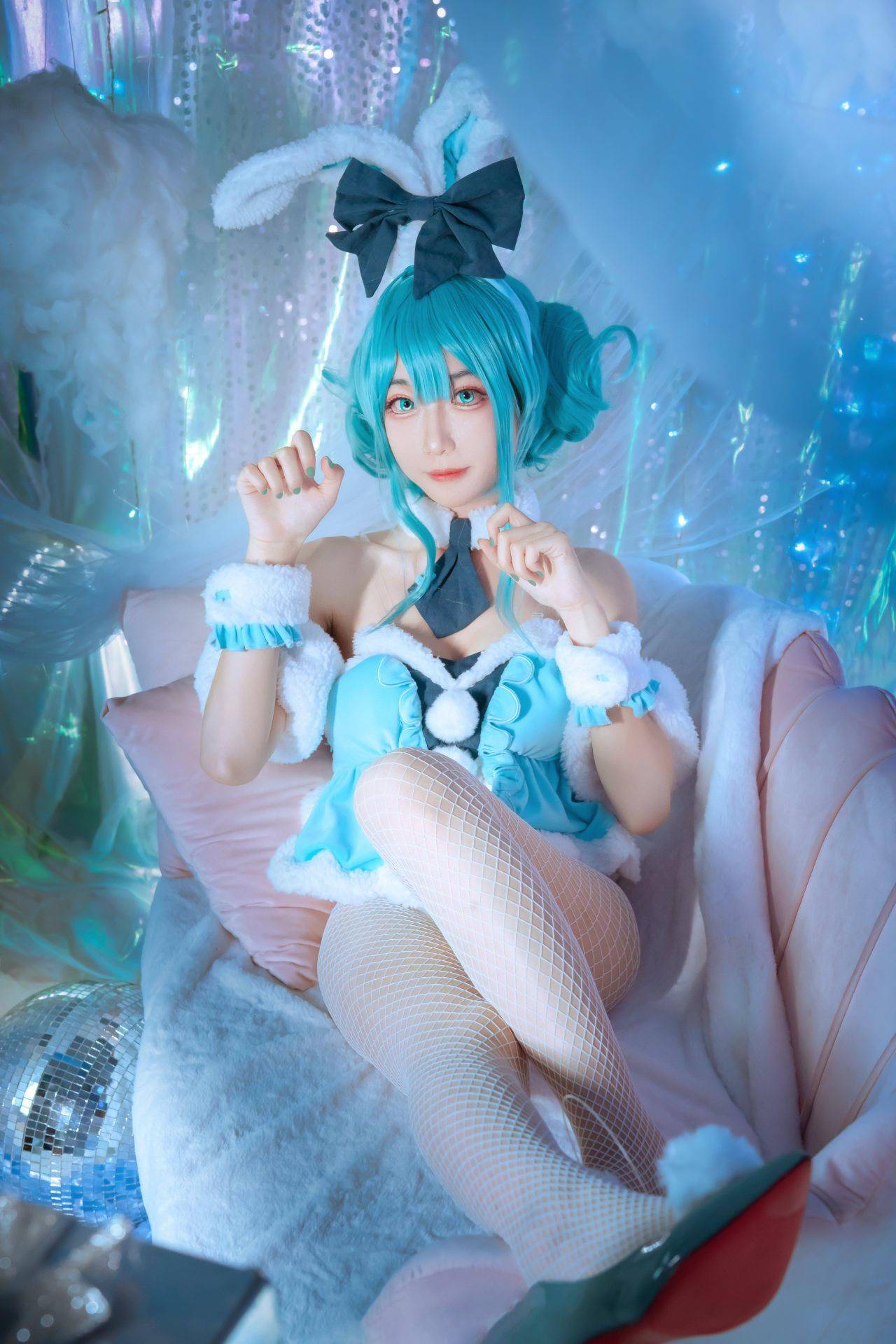 未来|初音未来cosplay，是软软的小白兔