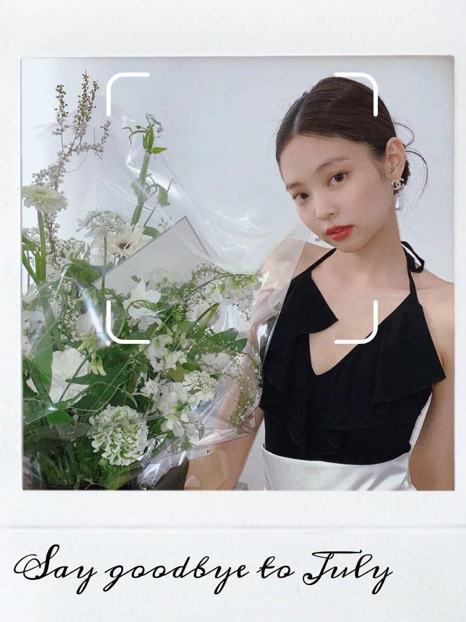 诱惑Jennie、易梦玲同款纯欲风，200块就能搞定？