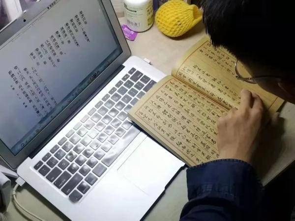 金文|听说上了大学就没作业了，真的吗？