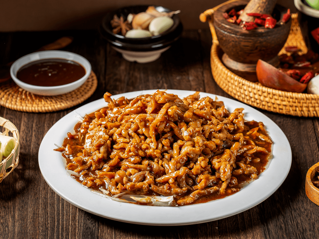 东北春饼】129元享门市价228元的老郑家招牌2~3人餐:京酱肉丝 京式炒