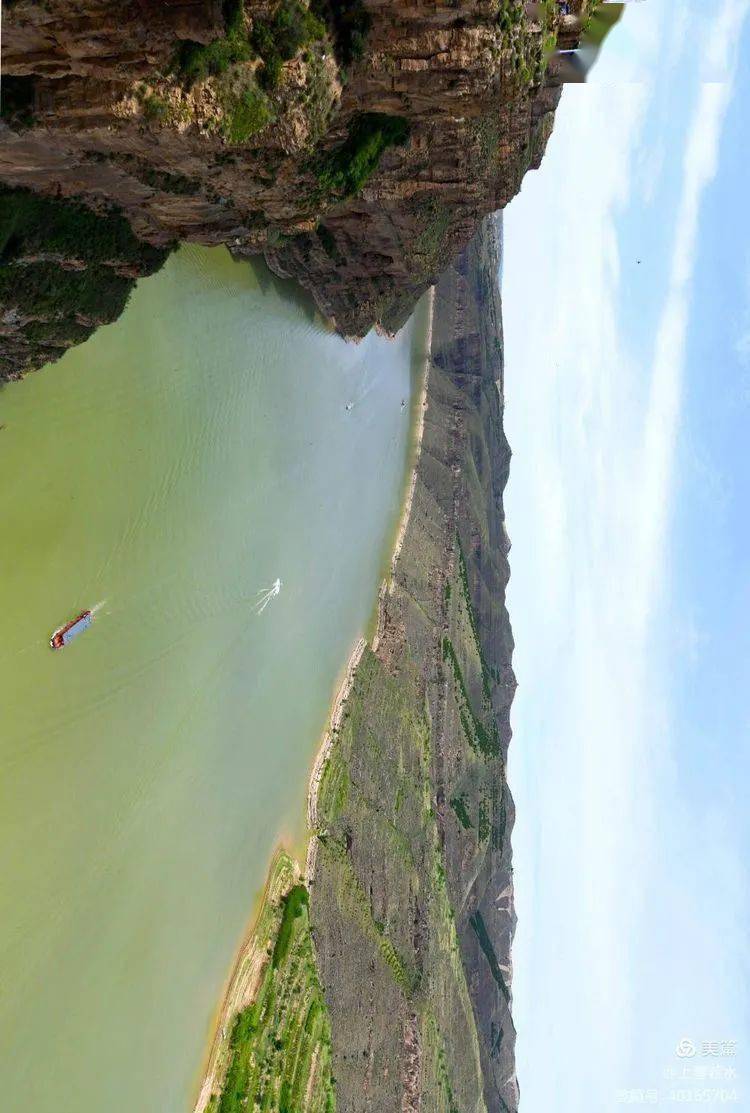 河對岸為山西省偏關縣太極灣觀景點非遺傳承項目:準格