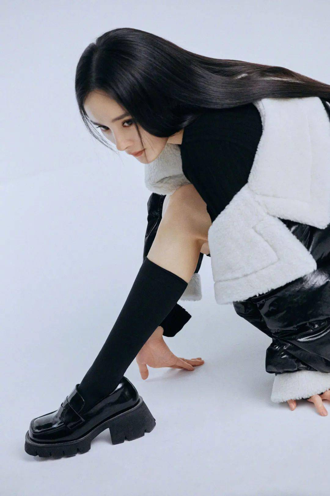 娱乐圈当中的其他女明星们也是如此,尤其是大幂幂,从她带货女王初期