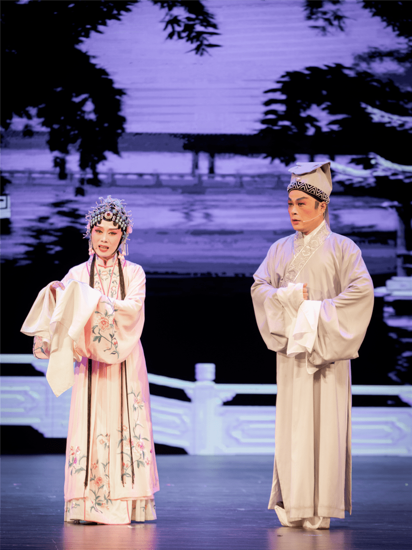 经典黄梅戏《女驸马》,限时8折购票啦!_李兆廷