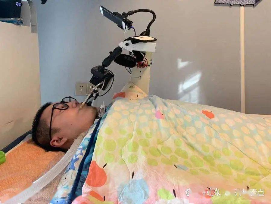 用嘴打游戏成"嘴强王者"!山东高位截瘫消防员的逆袭人生