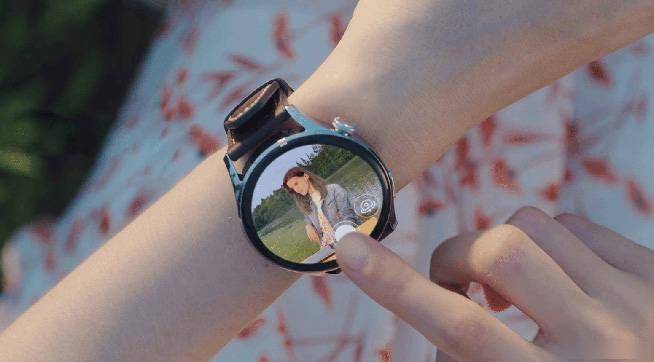 朋友好奇我如何自拍Vlog，拿出nova9系列后大家都动心了