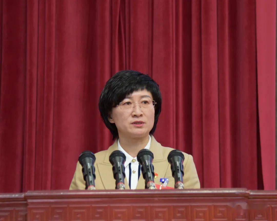 【聚焦两会】镇原县第十九届人民代表大会第一次会议胜利闭幕