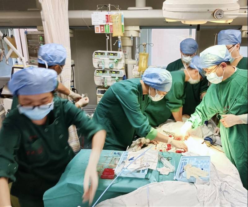 录音|女孩心肌炎昏迷期间听到妈妈、朋友说话 原来是医生放的录音