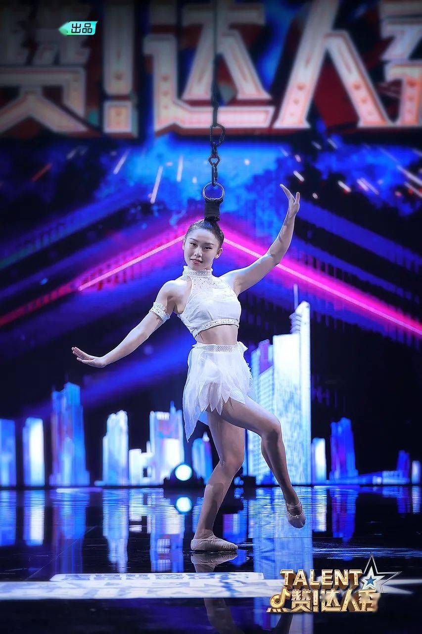 舞台|短视频定义达人、诠释热爱，抖音入局带动达人秀蓬勃新发展