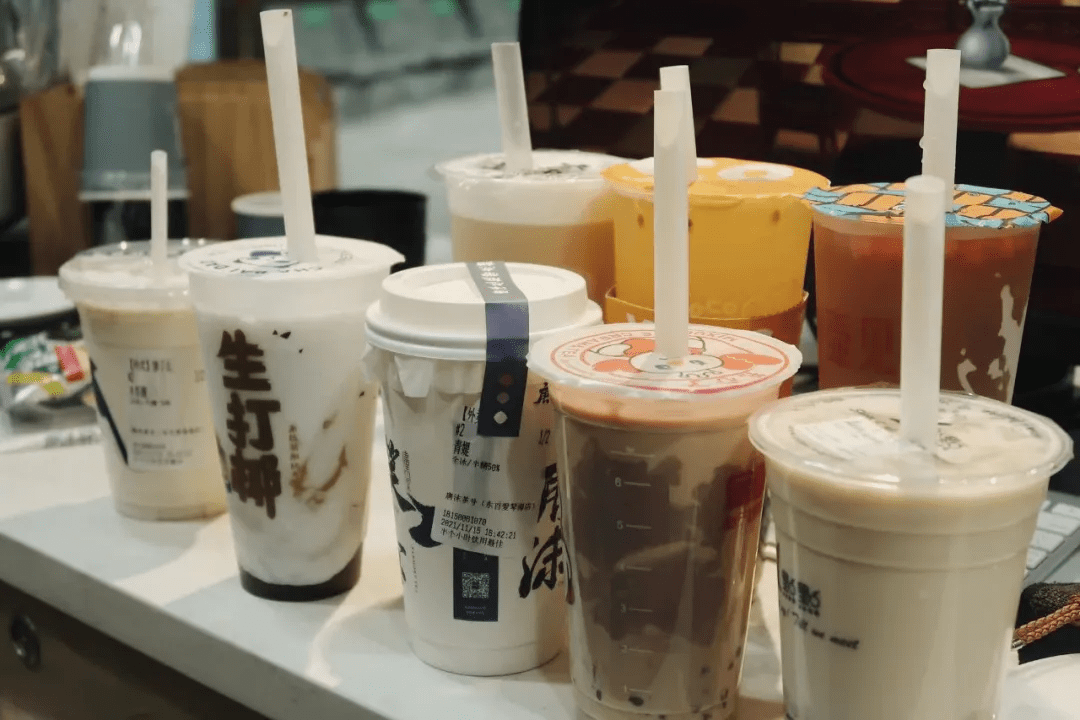 什么时间喝奶茶 ade5ae9c82c840d5b82fd6450acc0632.png