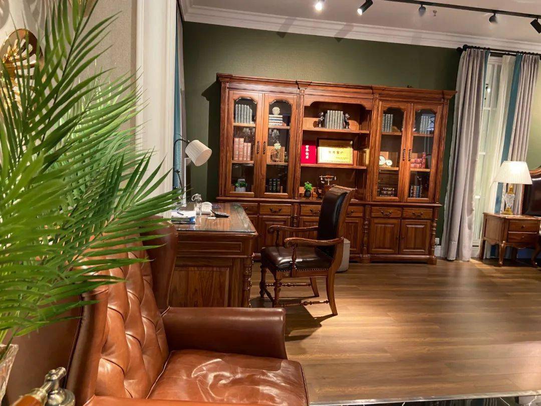 华日家具,让家具可以代代传承!