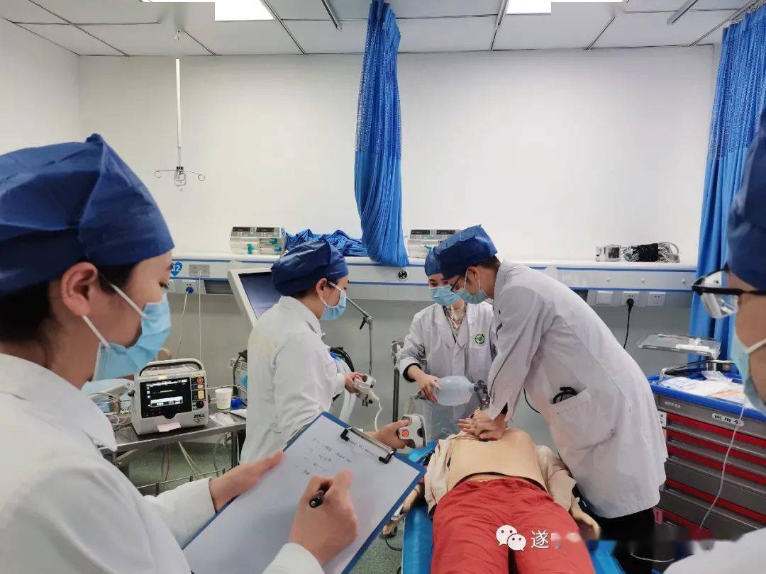 千锤百炼,精益求精——急救中心开展急诊急救演练!_抢救