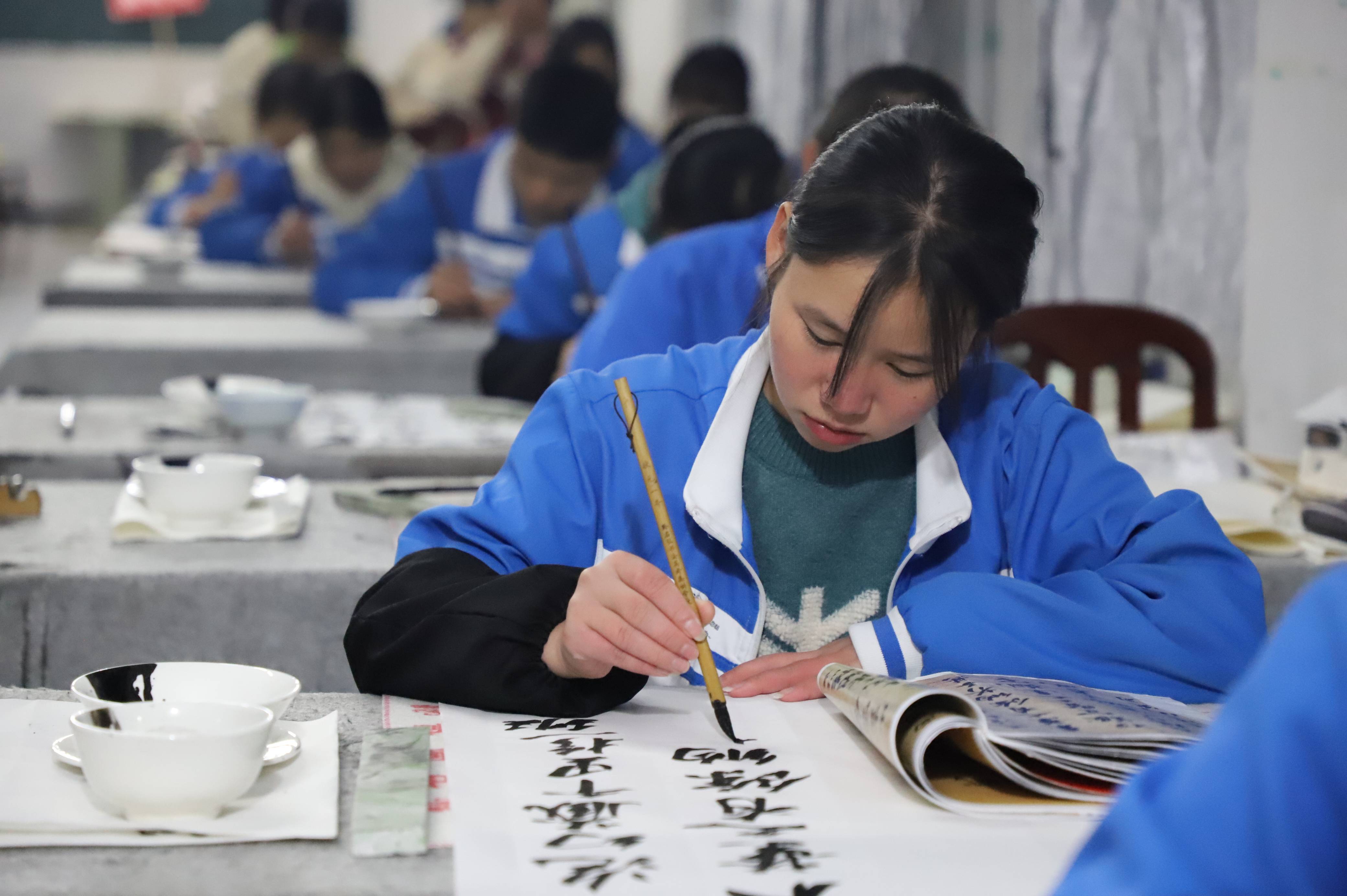 思南第九中学图片