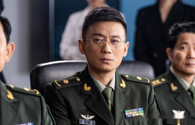 徐洪浩和刘晓洁,军旅搭档,戏外夫妻_特种兵