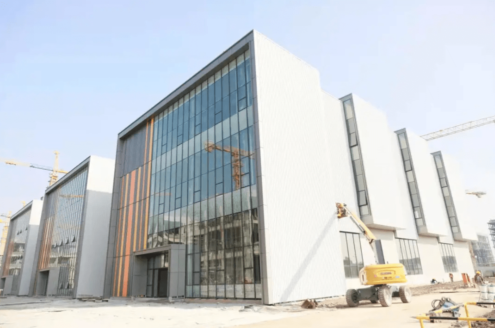 国产mRNA疫苗新进展！康希诺上海mRNA疫苗生产厂房交付