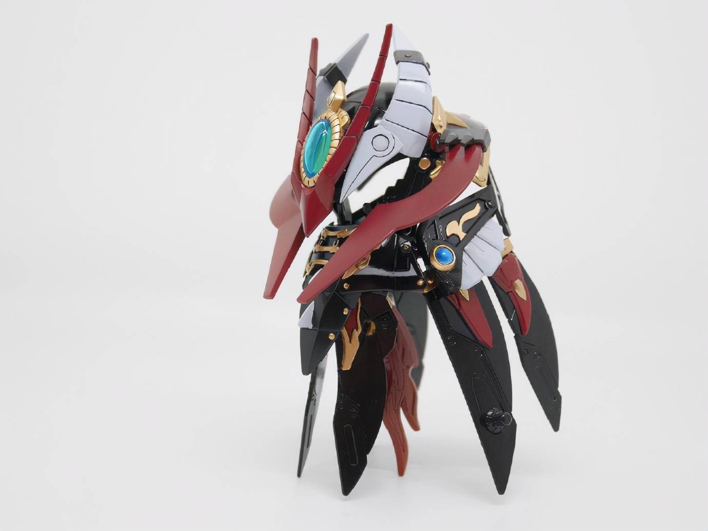 sd无名异端主体高达模型改造的迦楼罗