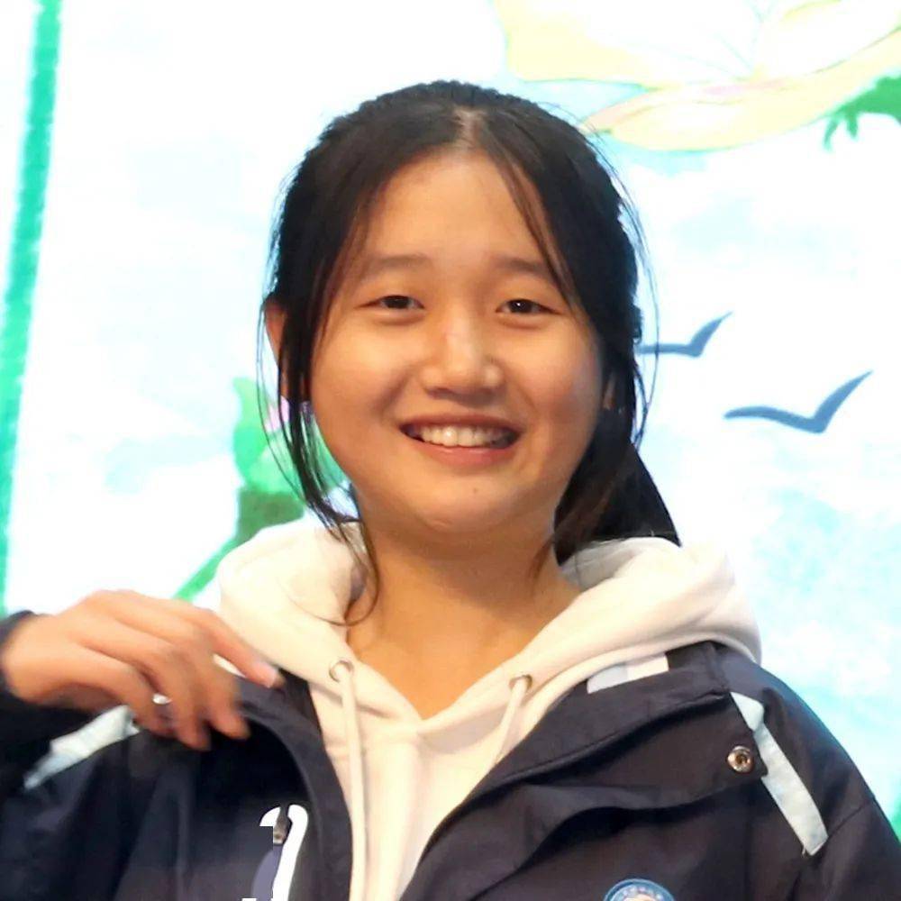 守护花季绽放青春平邑一中新校区举办女生心理健康讲座