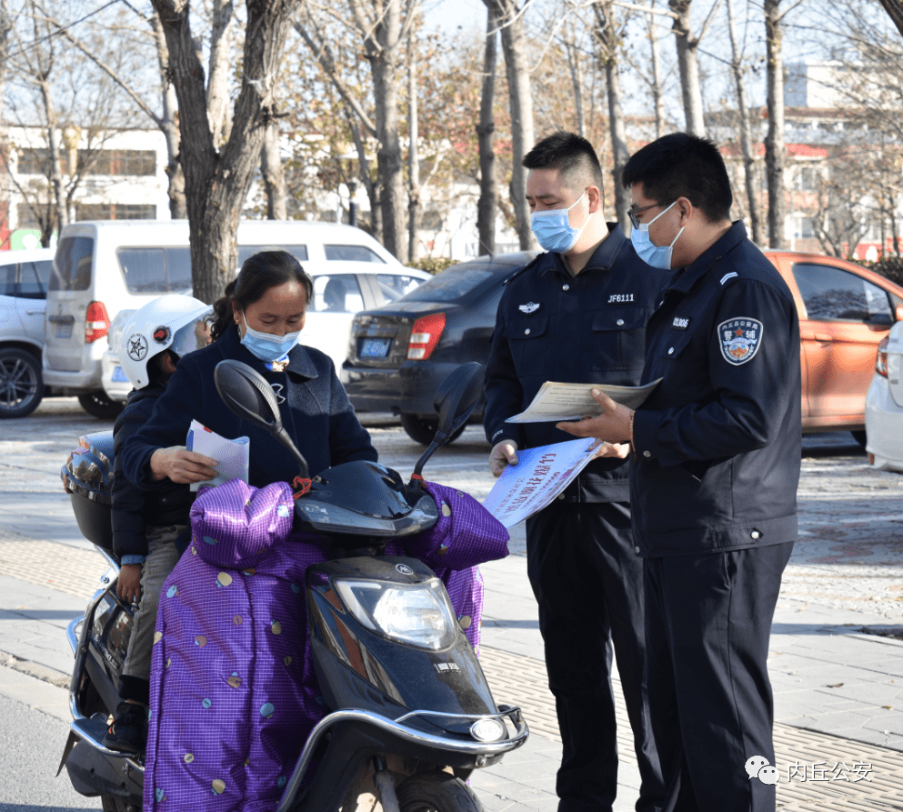专题会议进行安排部署;局党委委员,副局长张二辰亲临一线督导活动开展