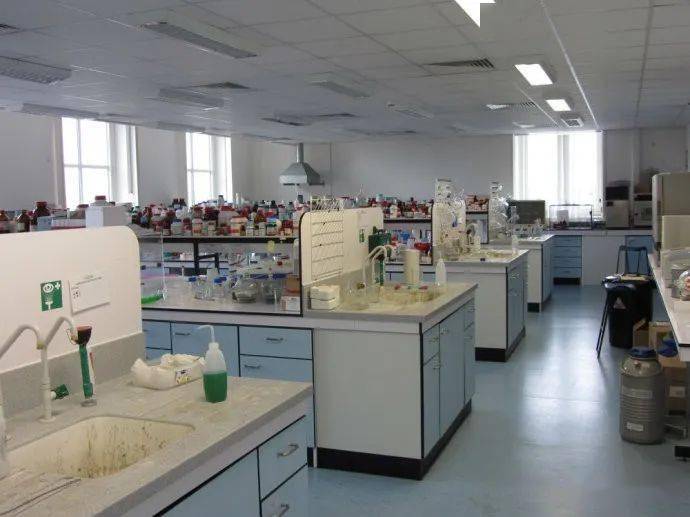 国外化学实验室的管理模式