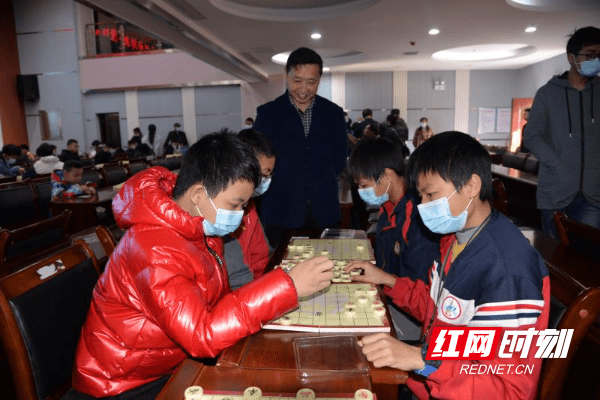 比赛|全国象棋校际联赛隆回赛区比赛暨隆回县第十二届中小学生象棋赛落幕