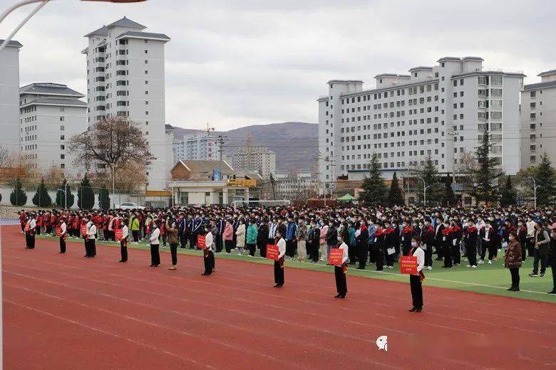 11月27日下午,第十四届陇南市中职学校学生技能大赛礼县职业中专赛点