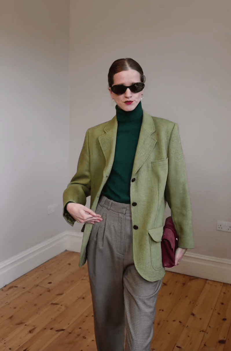 羽绒服 超好学的宝藏穿搭博主 求她快快更新...