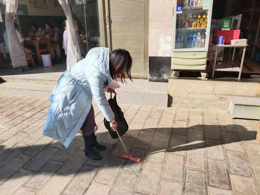 鲁甸人我们一起弯弯腰第三期