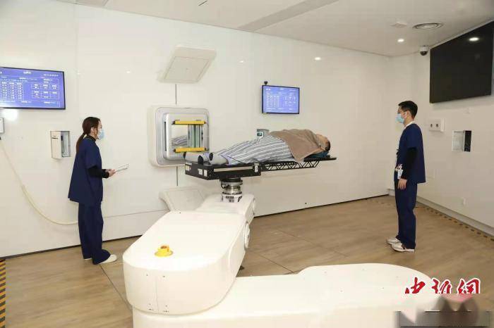 国产质子治疗装置临床试验启动