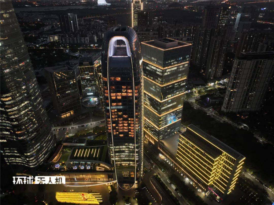 原图|原图直出！看用大疆Mavic 3无人机航拍的城市夜景