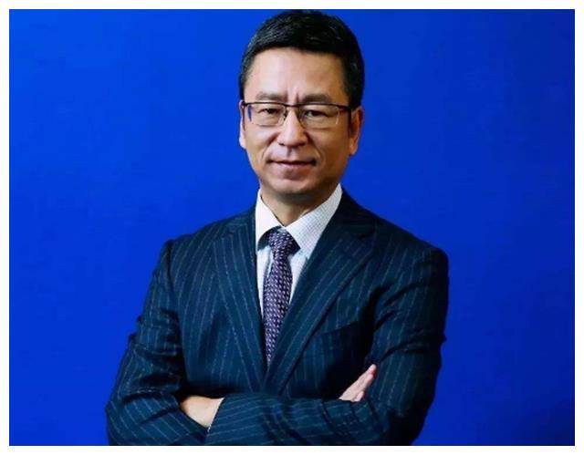 白清扬:白岩松的学霸儿子,高中做足球主播,保送伦敦国王学院_妻子_巴蒂_因为