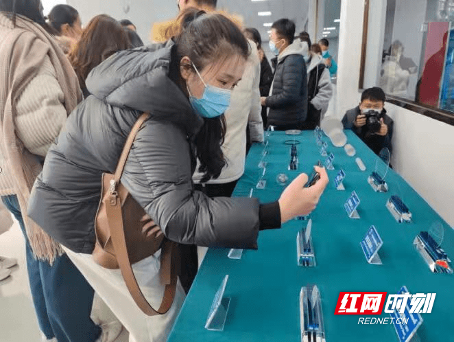 【启新程 看发展】全球最大“蓝宝石”生产基地落户太原！解锁新材料生产“密码”