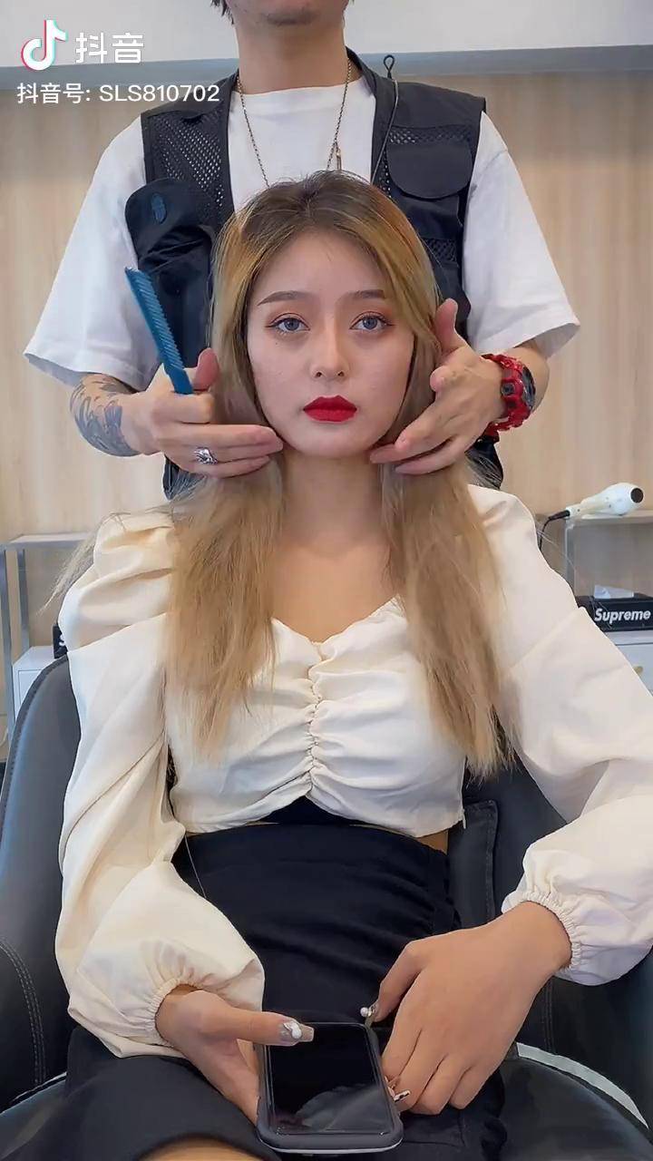 飘色需谨慎只喜欢浅色的美女ycmsalon郑州发型师