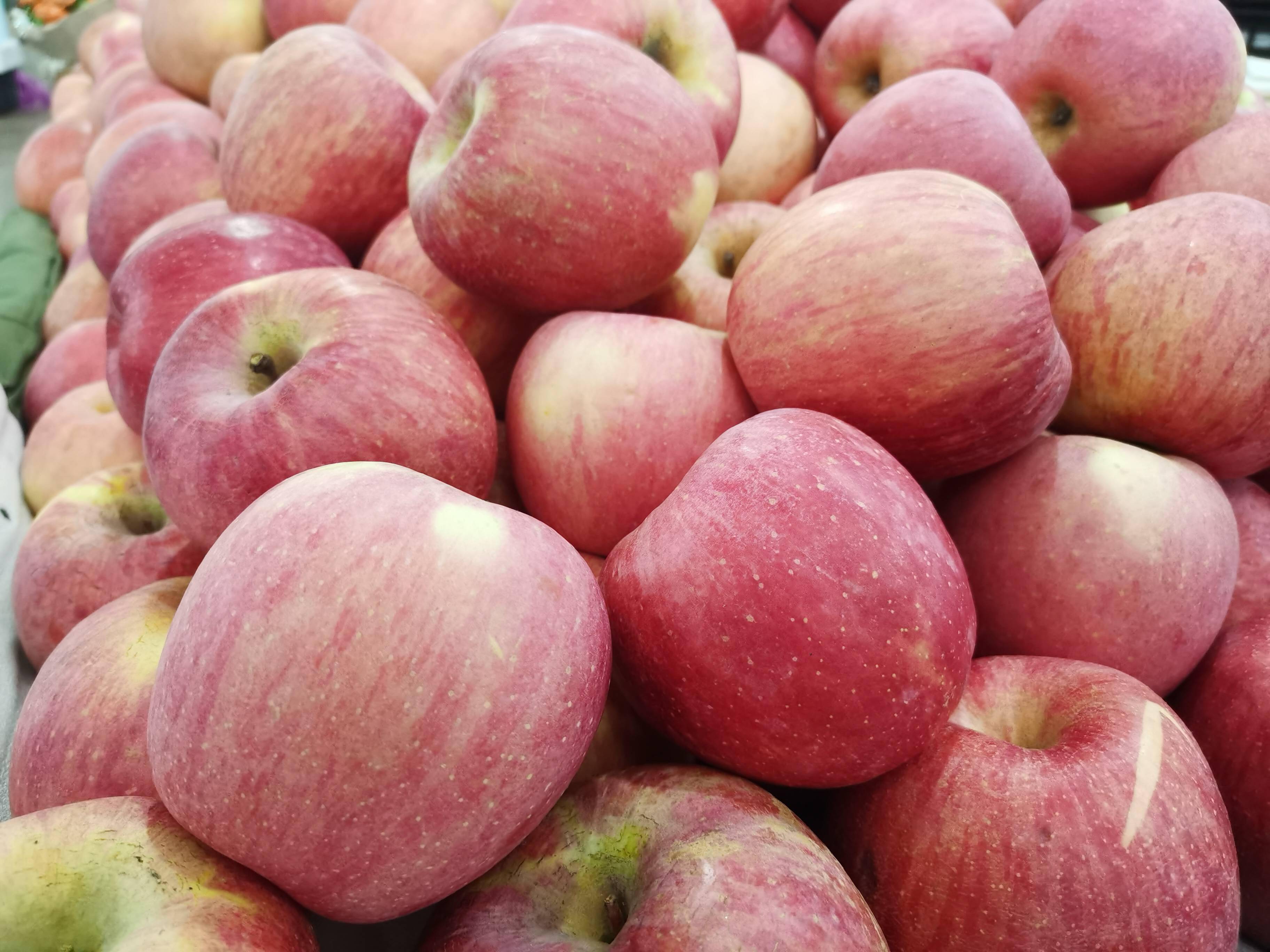 致癌|11月谣言榜｜久煮的火锅汤致癌？冬天吃水果会伤胃？都是假的