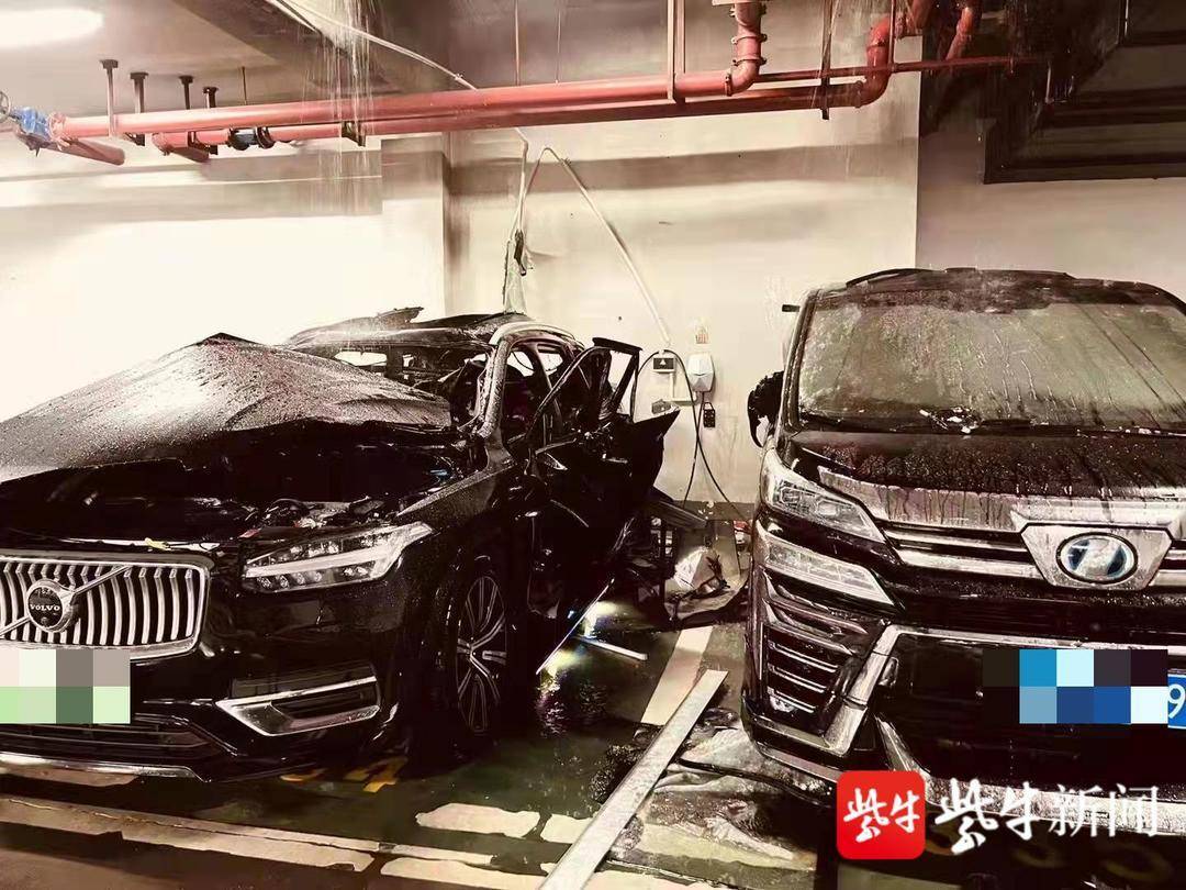八大胜游戏游|欧联首个六冠王诞生|【新闻110】南京一“沃尔沃”轿车地库内起火