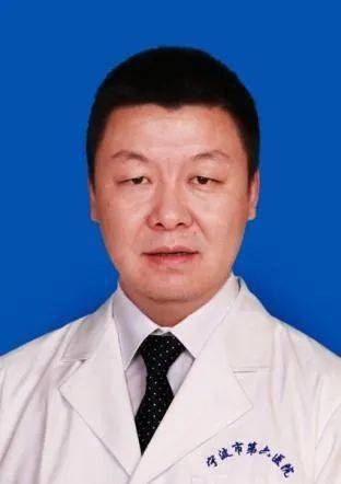 王欣从苏州医学院临床医学系毕业后,来到宁波曙光手外科医院(现宁波市