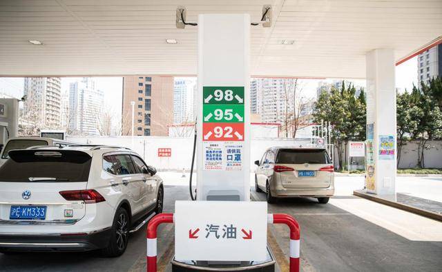 劳斯莱斯加油都可以加95号汽油那98号汽油存在的意义在哪