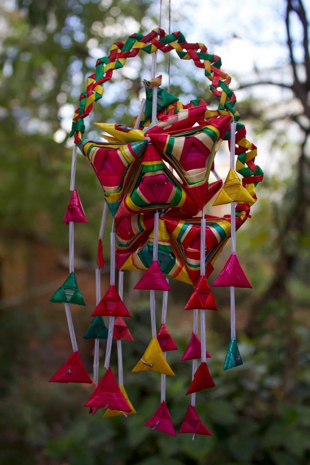 金木土石布 | 从麦杆到菱角,看非遗技艺如何焕发新生