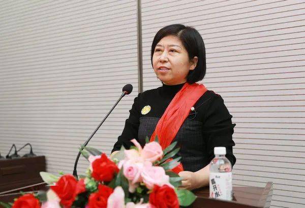 名医表彰第三届齐齐哈尔医学院名医命名表彰大会今日举行