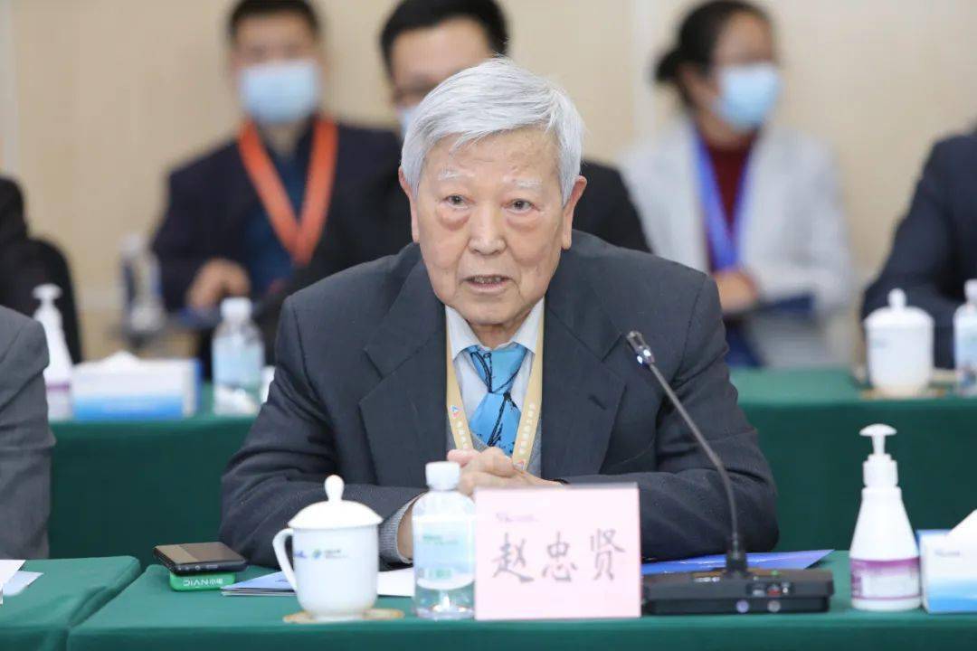 院士峰会|院士"智囊团"论道松山湖,为建设一流科学城建言_发展_创新