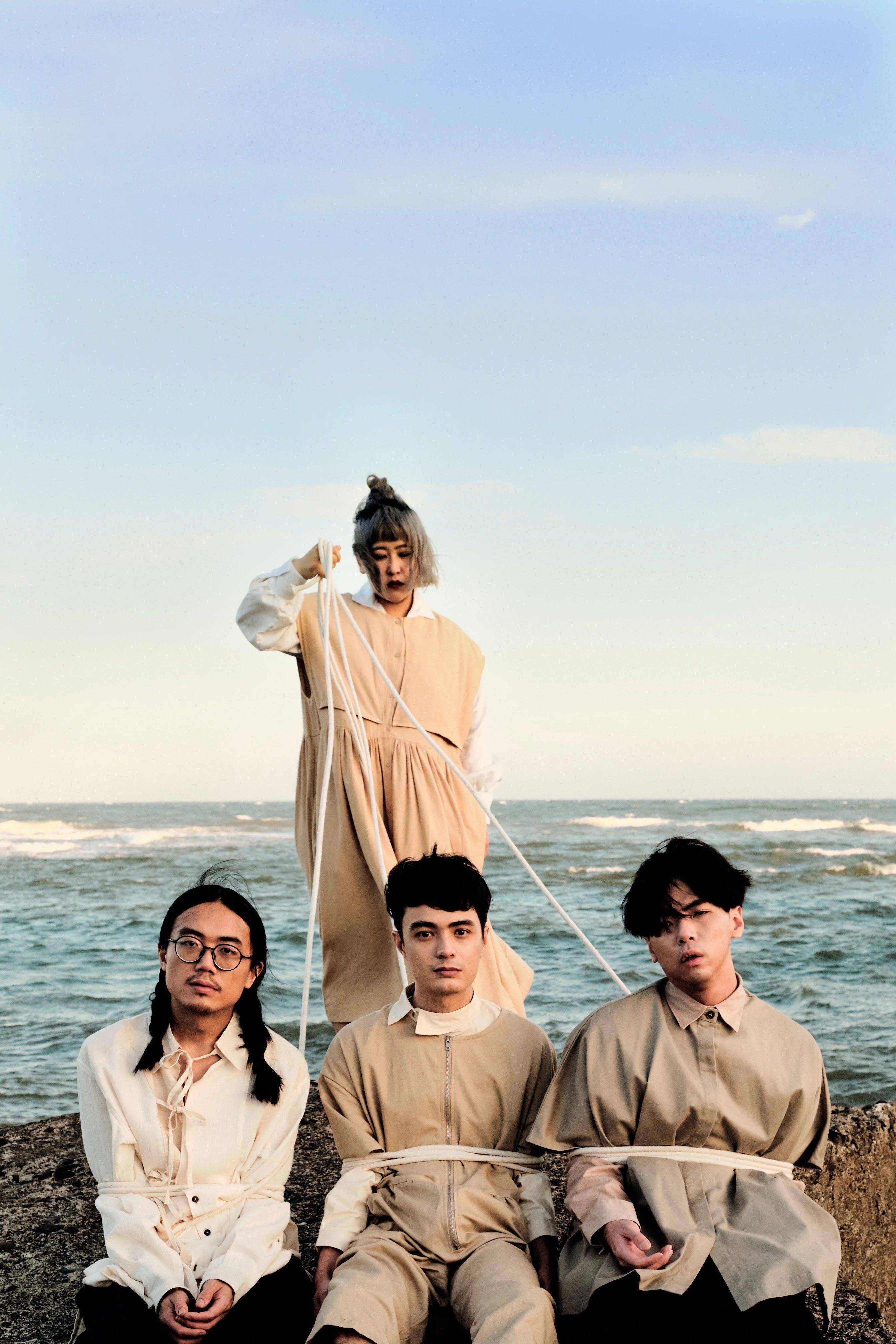 打倒三明治:生活实在很坚硬,只想和你并肩向前 | 着调专访_王欣茹