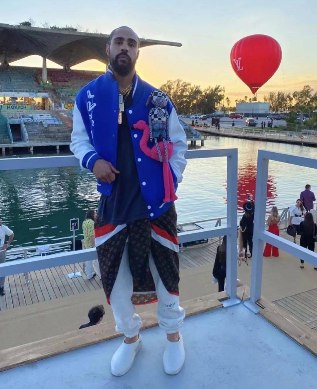 官网上架fogx洛杉矶新晋人气街潮品牌联名终于有机会入手了