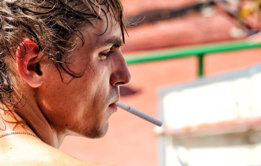 生活|日常3种行为，会让肝脏“发胖”，做好这4点，远离脂肪肝！