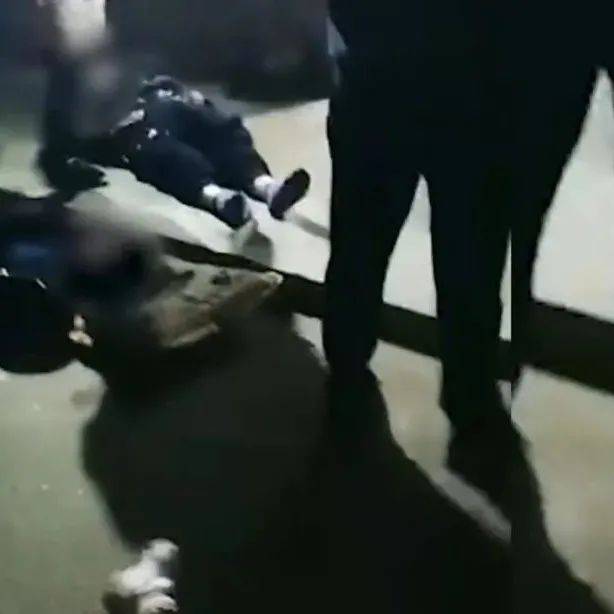 警惕!多地有人中毒!这类事故一到冬季就高发_一氧化碳_燃气_热水器