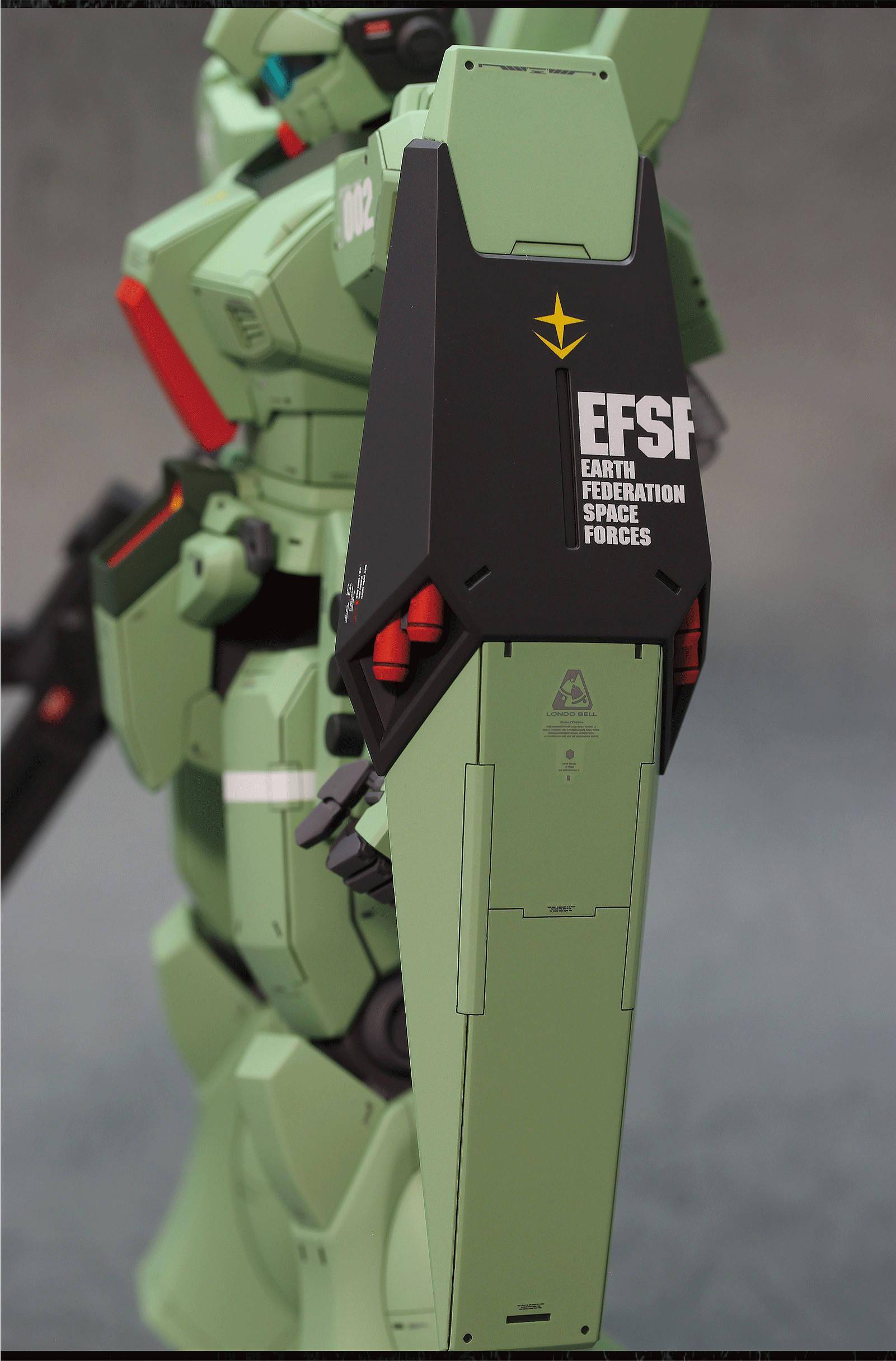 mg杰刚d型细节改造称之漂亮绝不为过