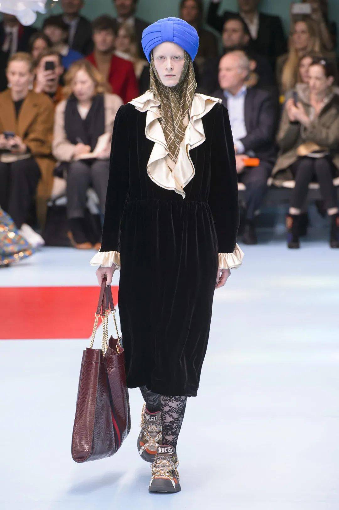 米兰女装【秀场】回顾Gucci 2018秋冬米兰女装